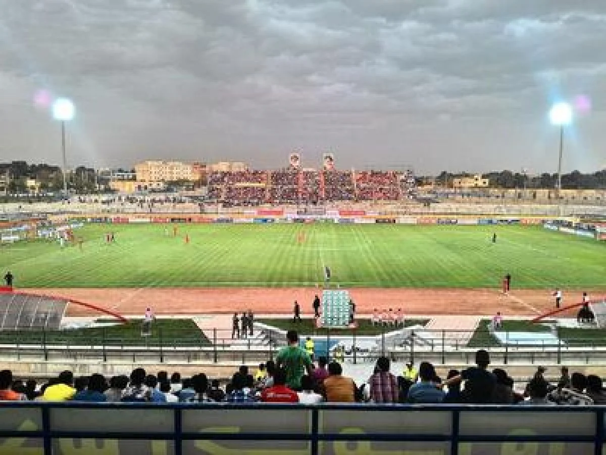 درهای ورزشگاه خبرساز به روی سرخابی‌ها بسته شد!