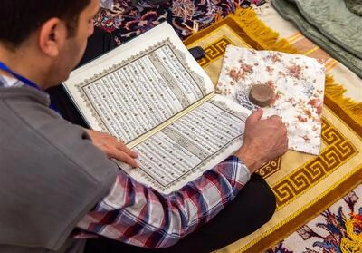 برگزاری مراسم اعتکاف در 306 مسجد استان بوشهر - تسنیم