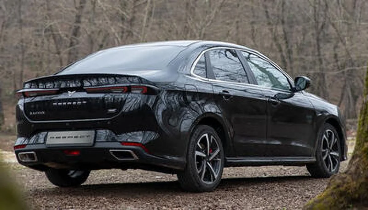 9 محصول سواری گروه بهمن در مزایده به فروش می‌رسد