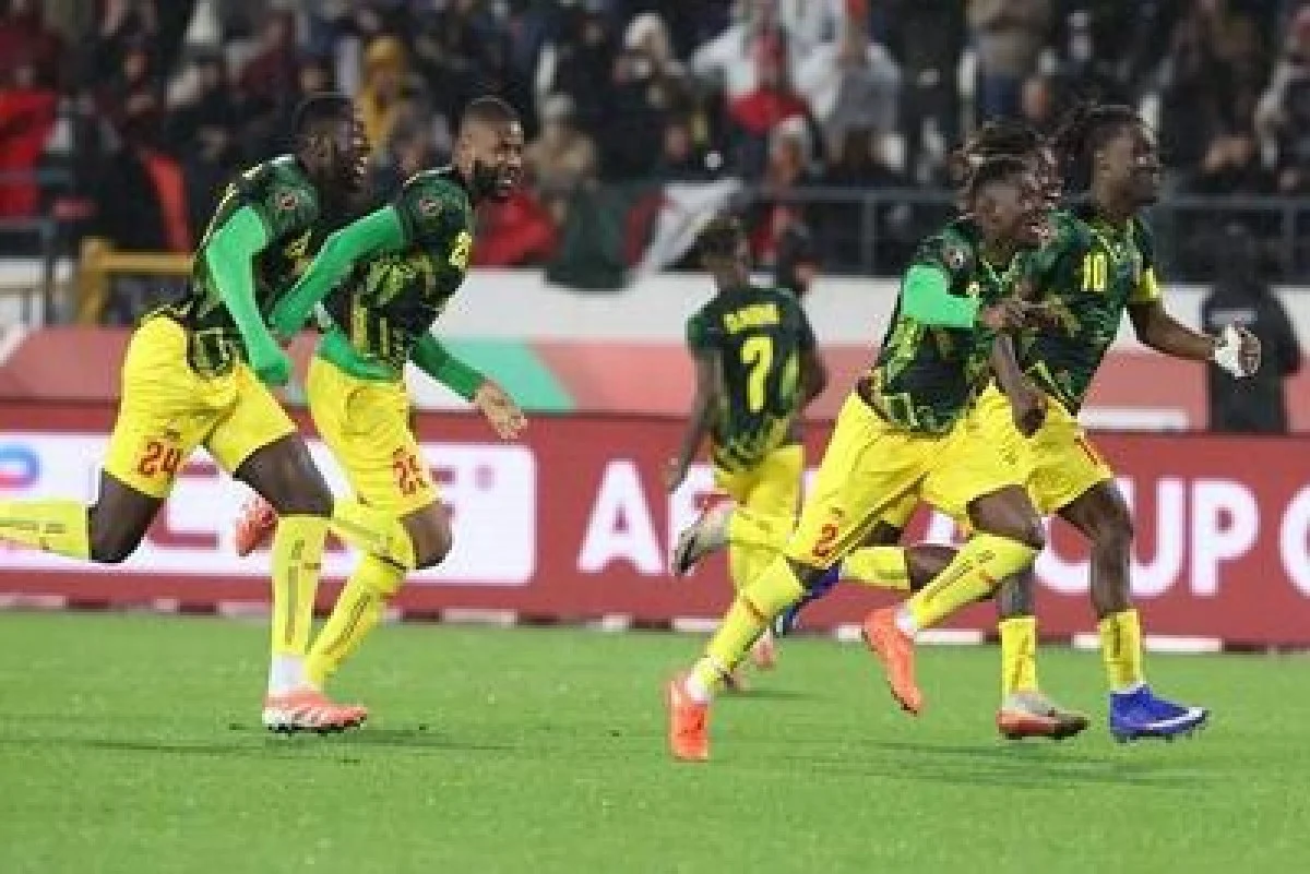 صعود سنگال و مالی به جمع هشت تیم برتر آفریقا - پارس فوتبال