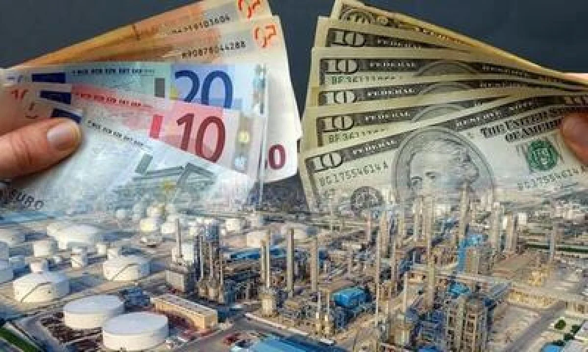 عرضه گسترده ارز پتروشیمی‌ها در تالار دوم از امروز