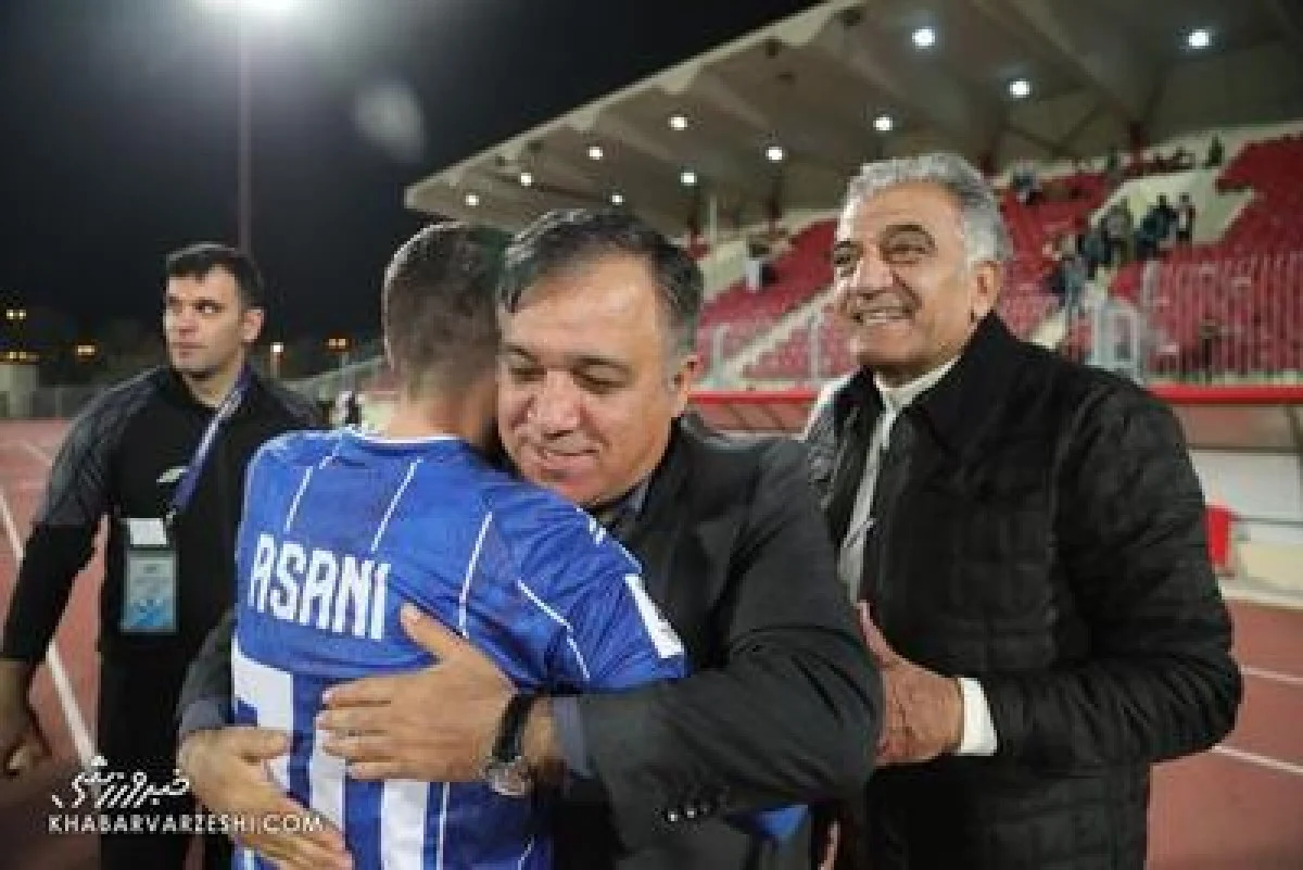 علی تاجرنیا: انتظارم از استقلال بیشتر بود/ به رامین رضاییان حق می‌دهم - پارس فوتبال