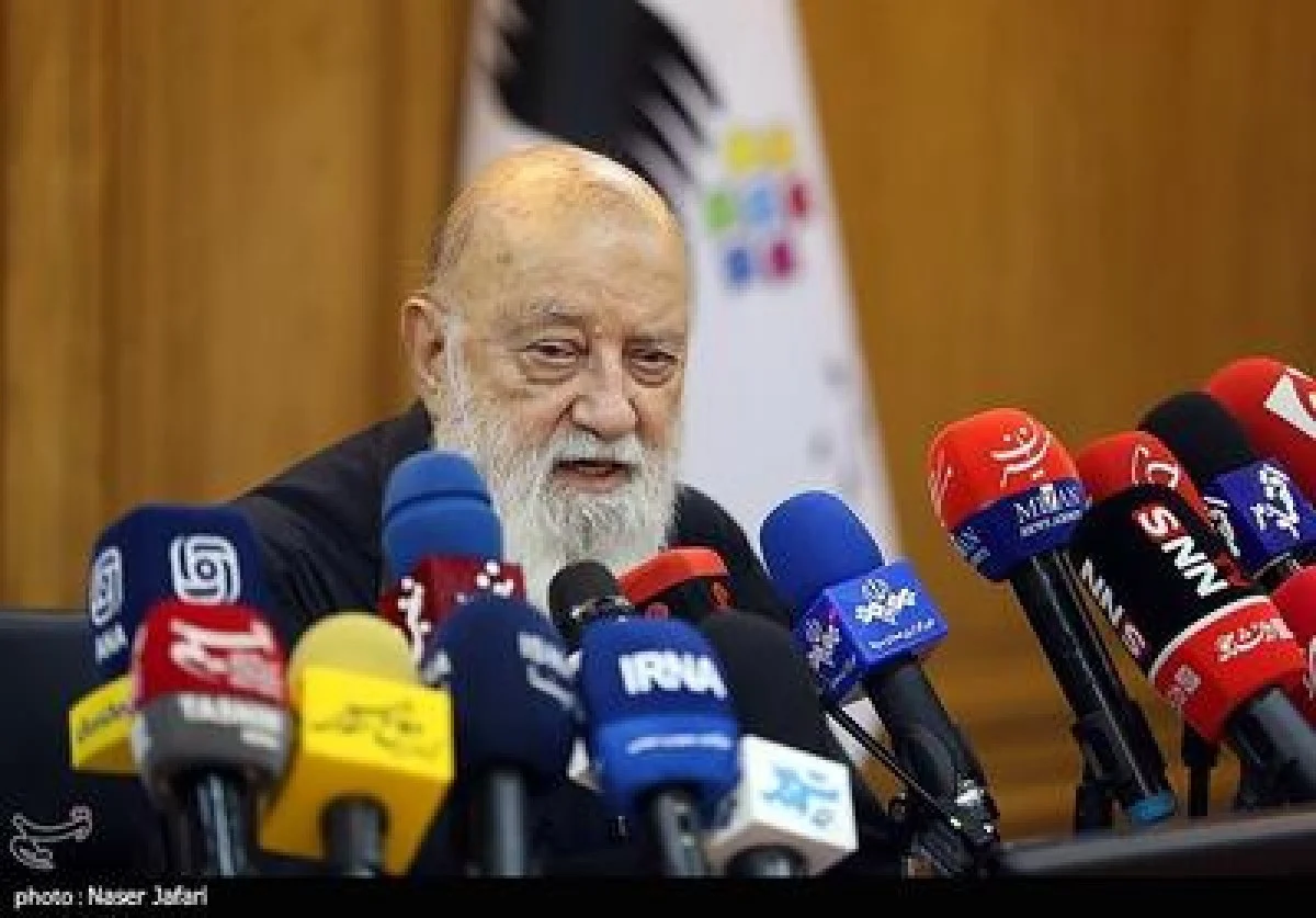 چمران: ورود همه کالاها به بازار تهران سیستم درستی نیست - تسنیم