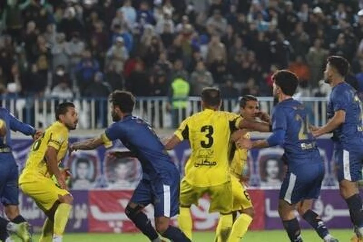 مذاکره فجر سپاسی با مرادمند و شریفی/ رونمایی باشگاه از 5 خروجی