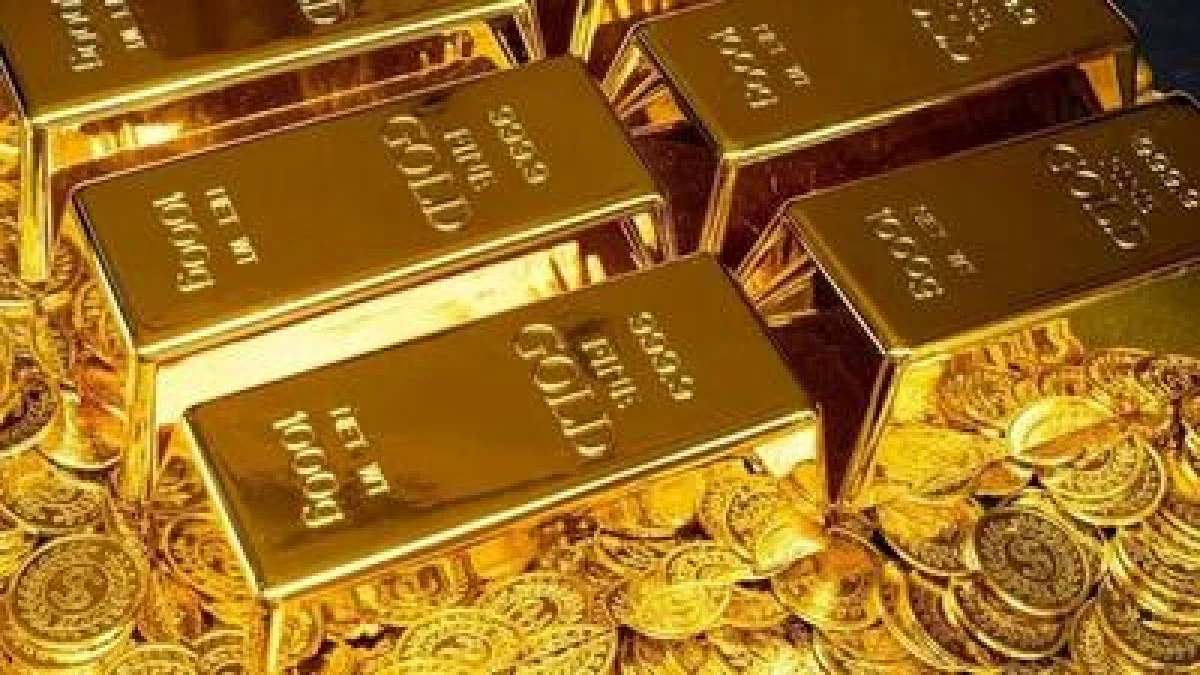 قیمت جهانی طلا امروز یکشنبه ۱۴ دی ۱۴۰۴ / اونس بالای ۴۳۰۰ دلار در آغاز سال میلادی