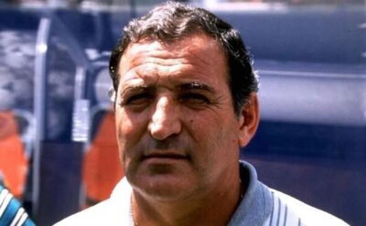 وبگردی امروز | درگذشت سرمربی سرشناس بلغارستان - پارس فوتبال درگذشت سرمربی سرشناس بلغارستان - پارس فوتبال