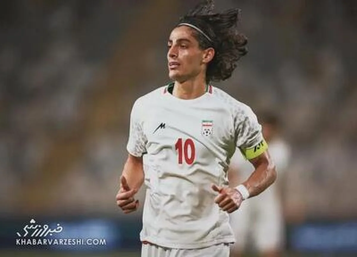 بازوبند کاپیتانی ایران به این لژیونر رسید - پارس فوتبال