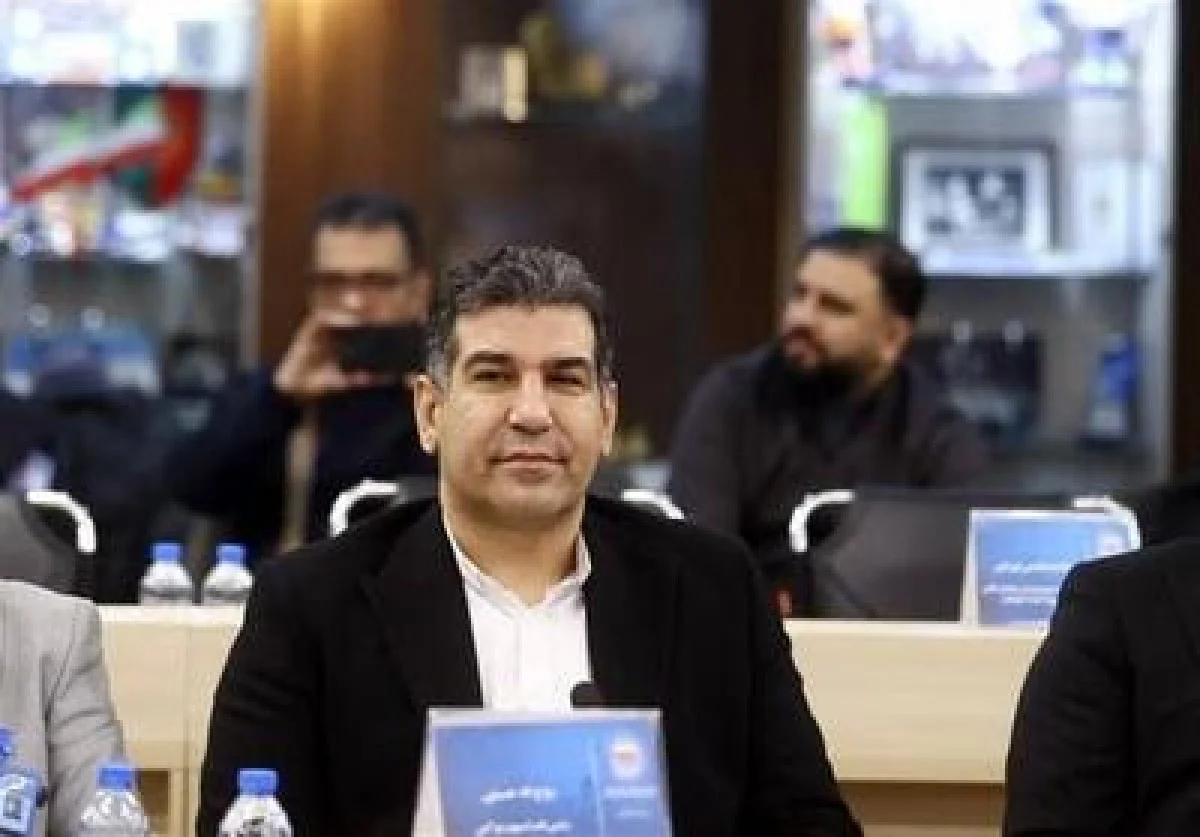 حسینی: برای اولین بار در مسابقات کشوری بوکس میزبان قهرمان نشد - تسنیم