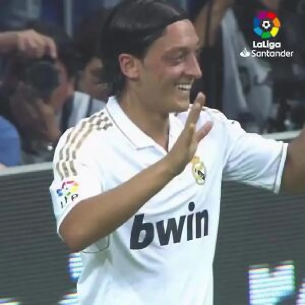 ویدئو: وقتی اوزیل در رئال مادرید جادو می‌کرد - پارس فوتبال