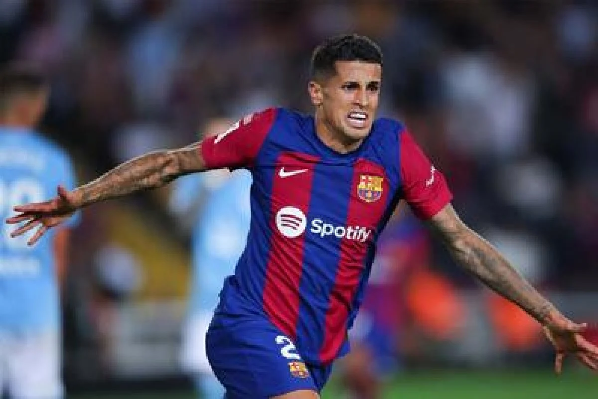 ژائو کانسلو هنوز منتظر بارسلونا است - پارس فوتبال