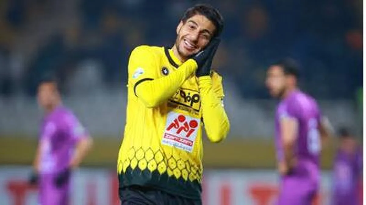 دو راهی اصفهان و تبریز؛ رقابت تراکتور و سپاهان برای جذب محمدمهدی محبی - پارس فوتبال