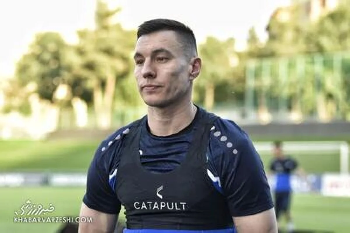 وداع احساسی مهاجم جدید پرسپولیس با پاختاکور +عکس