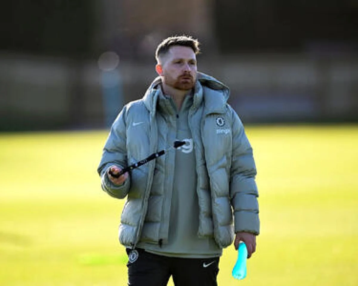 سرمربی موقت چلسی:کسی «منم منم» نکرد!