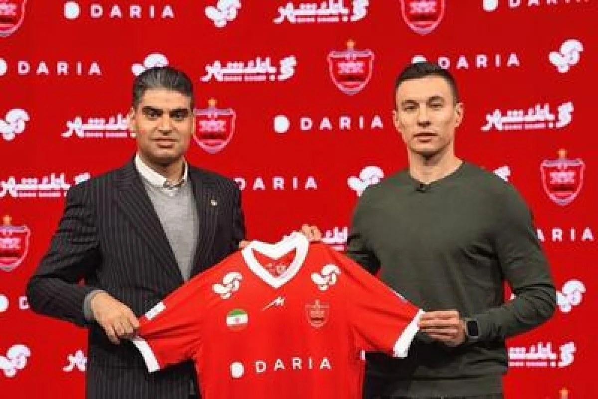 رونمایی از نخستین خرید زمستانی پرسپولیس؛ قرارداد ایگور سرگیف امضا شد