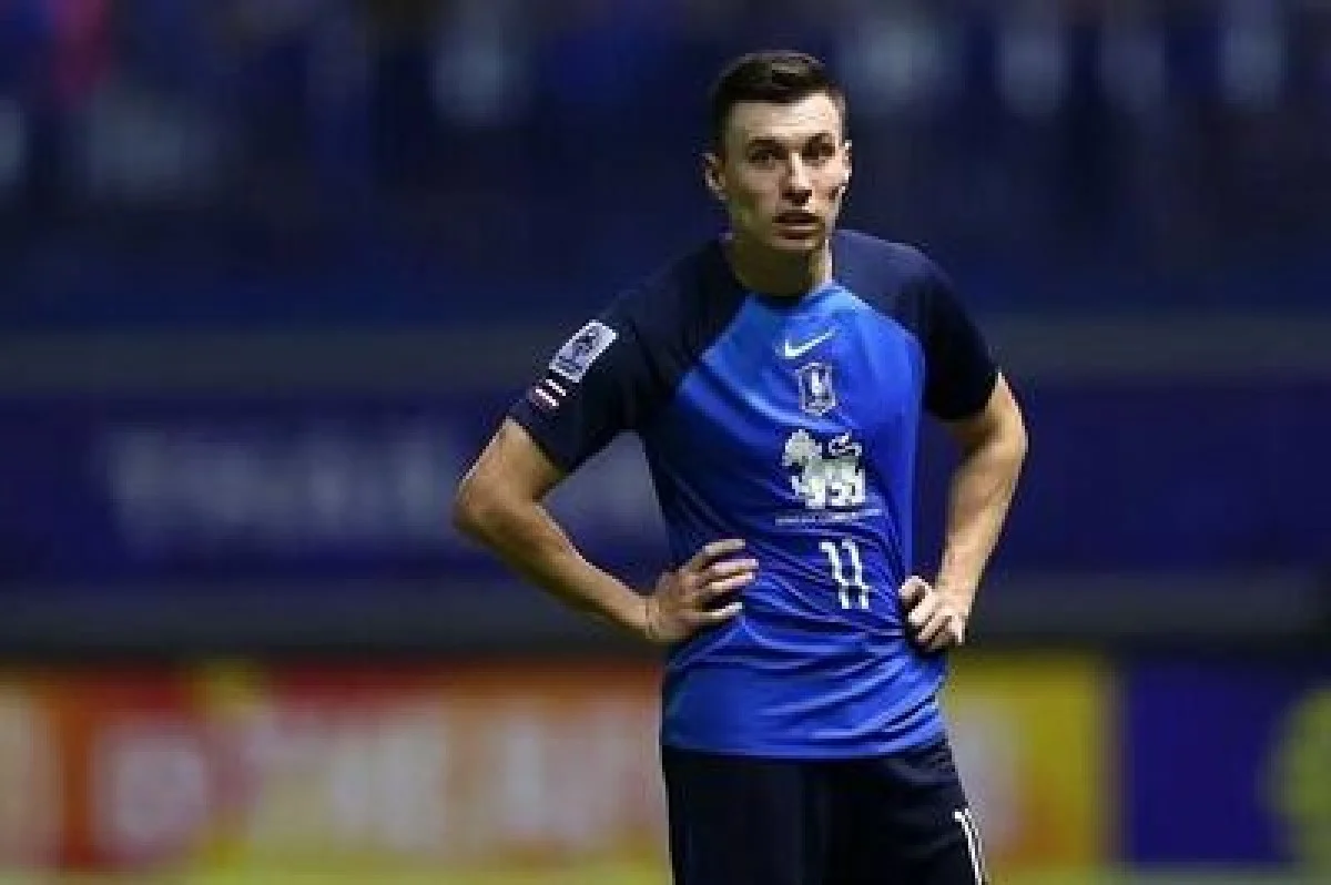 مهاجم ازبک به پرسپولیس پیوست