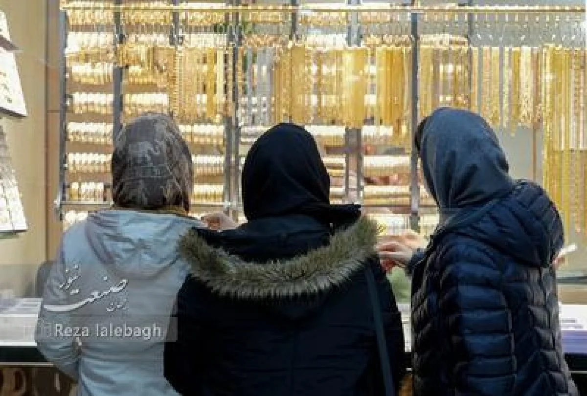 طلا راه خود را از دلار جدا کرد؛ سکه و طلا سبزپوش به استقبال هفته رفتند