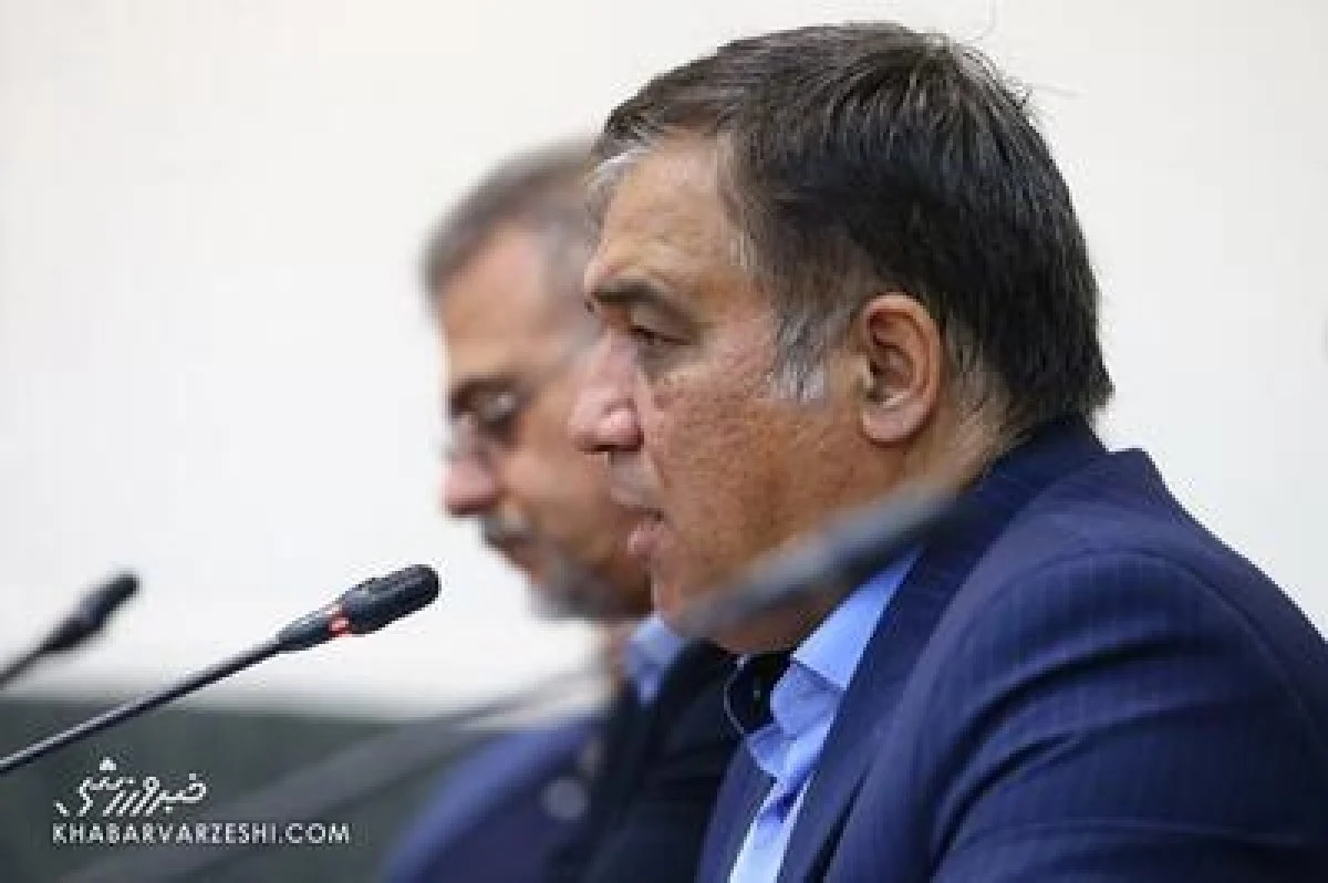 ویدیو| استقلال در نقل و انتقالات فعالیت دارد؟/ واکنش تاجرنیا به بسته بودن پنجره