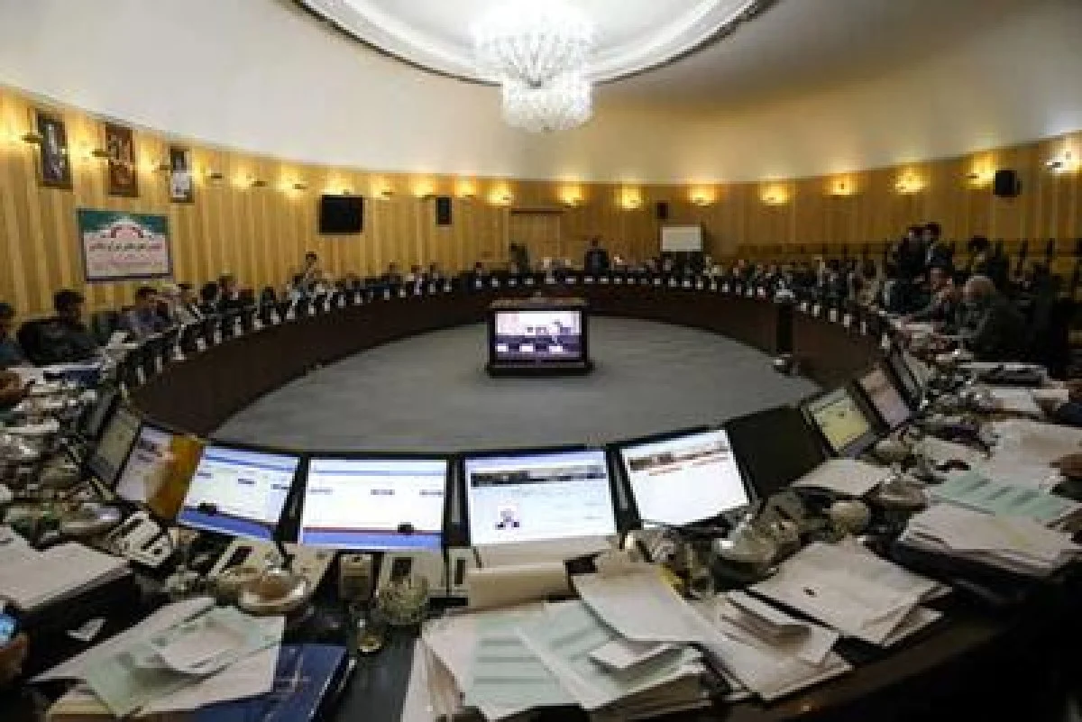 بررسی بودجه سال آینده ۵ وزارتخانه در کمیسیون صنایع