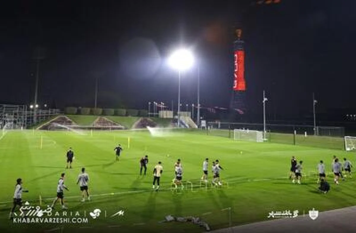 ۵ ستاره غایب تمرین اول پرسپولیس در قطر - پارس فوتبال