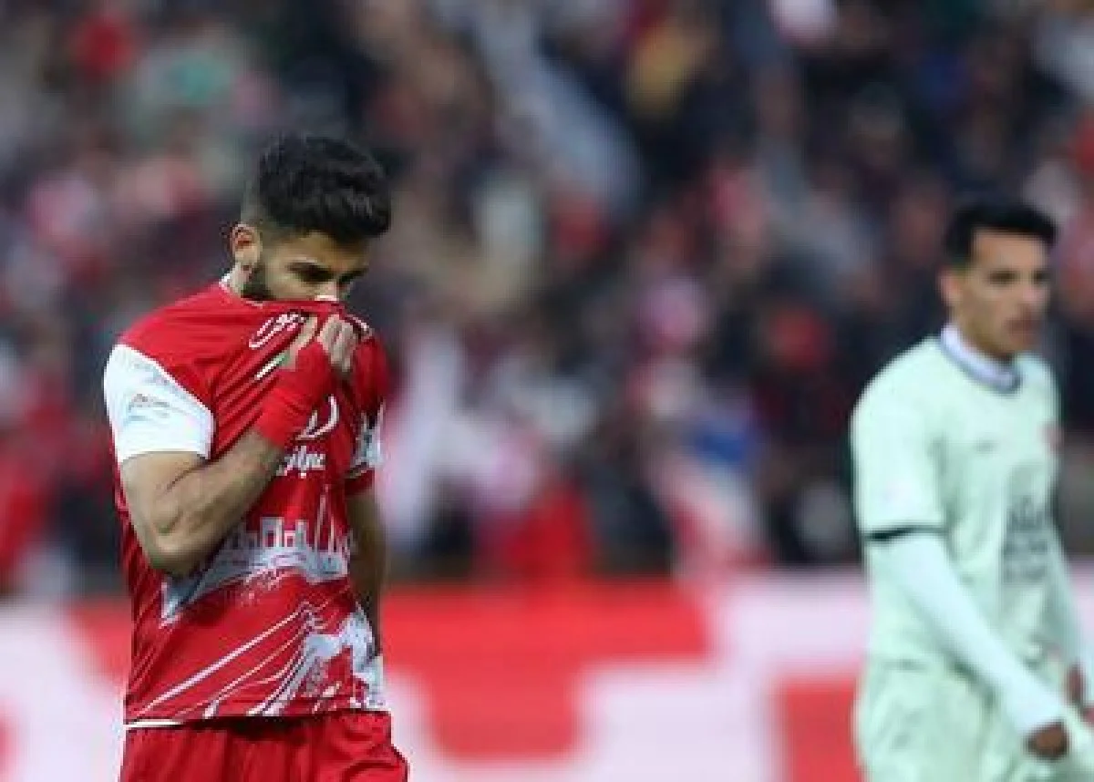 دل یک تراکتوری هنوز پیش پرسپولیس است؛ صبر کن، خبرت می‌کنیم! - پارس فوتبال