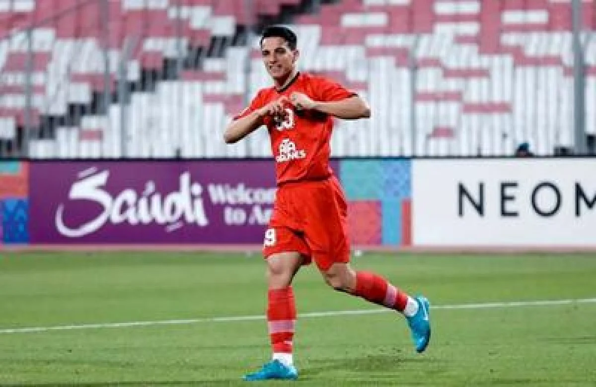 حسین‌زاده بالاتر از لواندوفسکی و دوکو