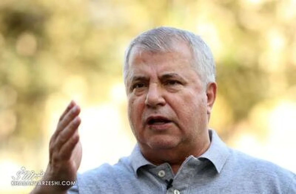 خبرورزشی‌گردی| علی پروین: مهران مدیری گولم زد/ اتوبوس تیم ملی را نگه داشتم و همه رفتیم سینما - پارس فوتبال