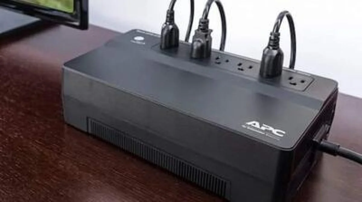 نقش باتری یو پی اس در حفاظت از اطلاعات و داده های دیجیتال - مردم سالاری آنلاین