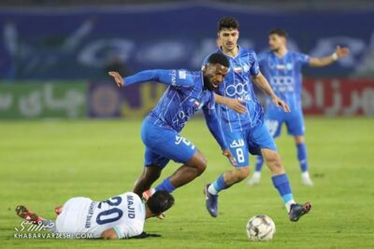 انتقاد پیشکسوت استقلال از نازون؛ توانایی‌اش زیاد است اما هماهنگ نیست