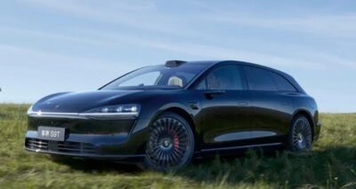 استیشن واگن لوکس استلاتو S9T هواوی با برد 1300 کیلومتر و فناوری‌های خیره‌کننده معرفی شد