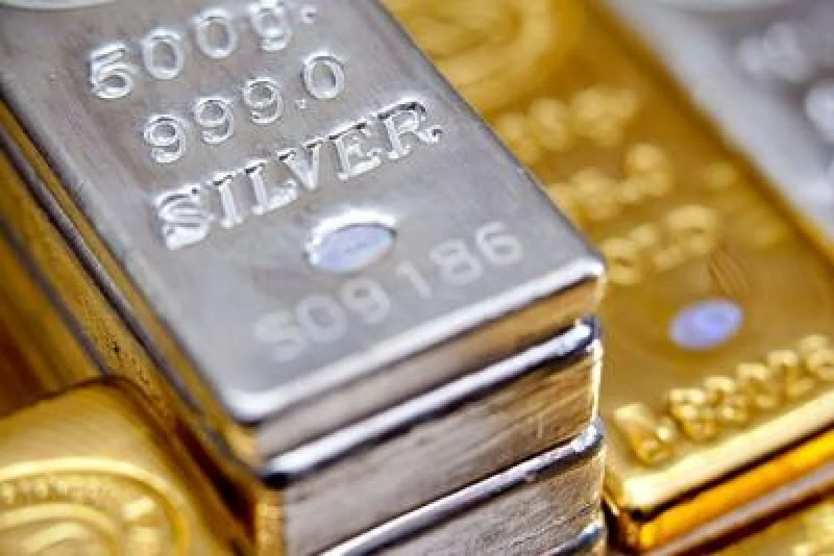 جهش قیمت هر اونس طلا به کانال ۴۴۶۲ دلار؛ نقره و پلاتین رکورد زدند