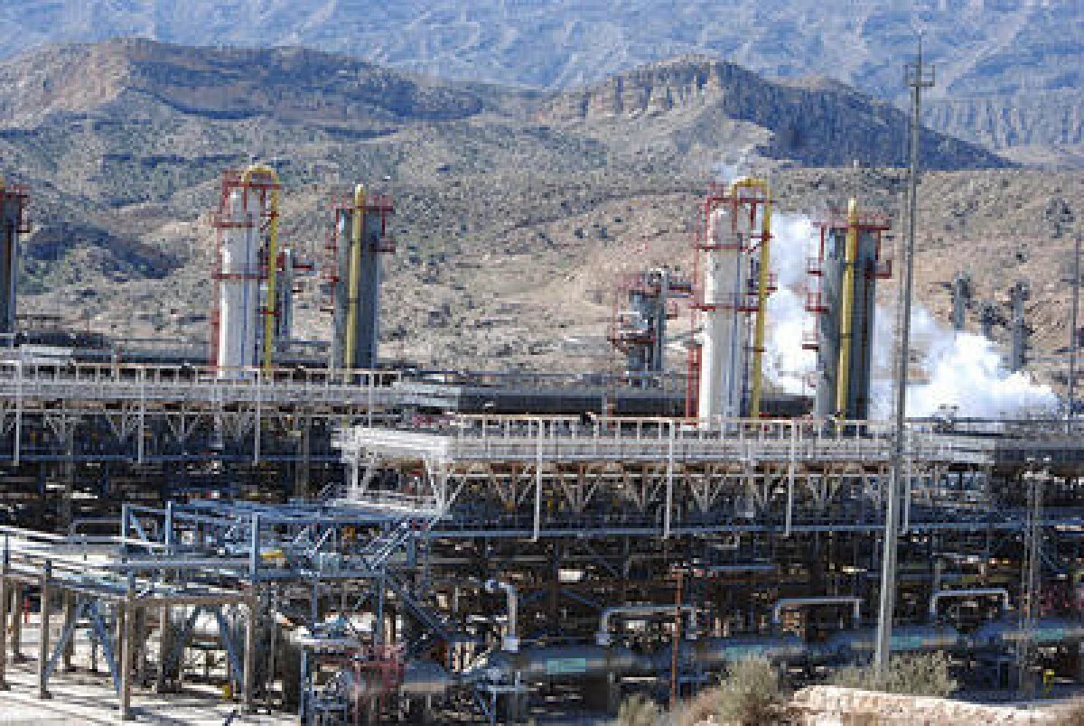 واحد آسیب‌دیده پالایشگاه فجر جم به مدار تولید بازگشت